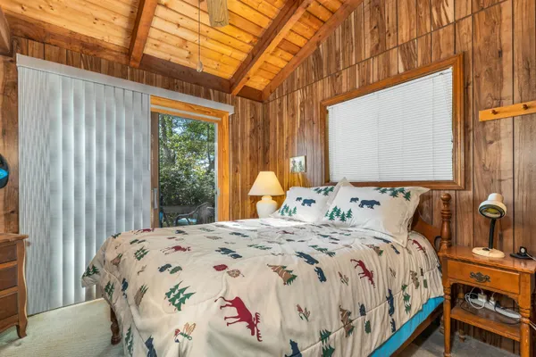 $895,000 | 120 Big Barndoor Island, Alton, NH 03810