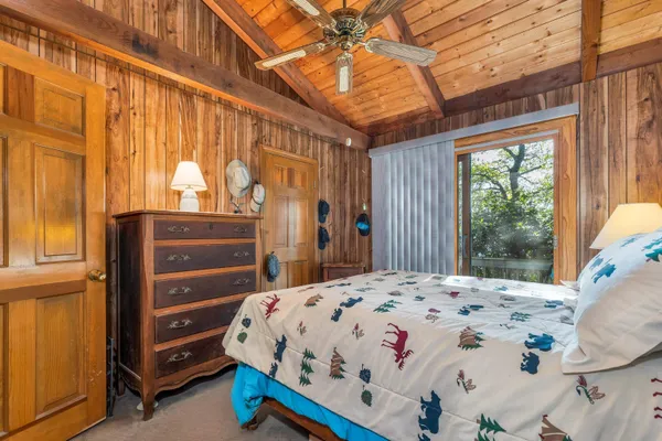 $895,000 | 120 Big Barndoor Island, Alton, NH 03810