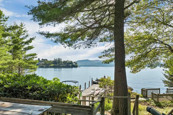 $895,000 | 120 Big Barndoor Island, Alton, NH 03810