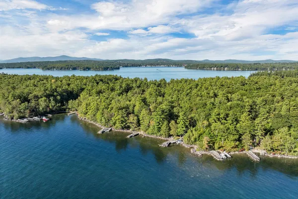 $895,000 | 120 Big Barndoor Island, Alton, NH 03810