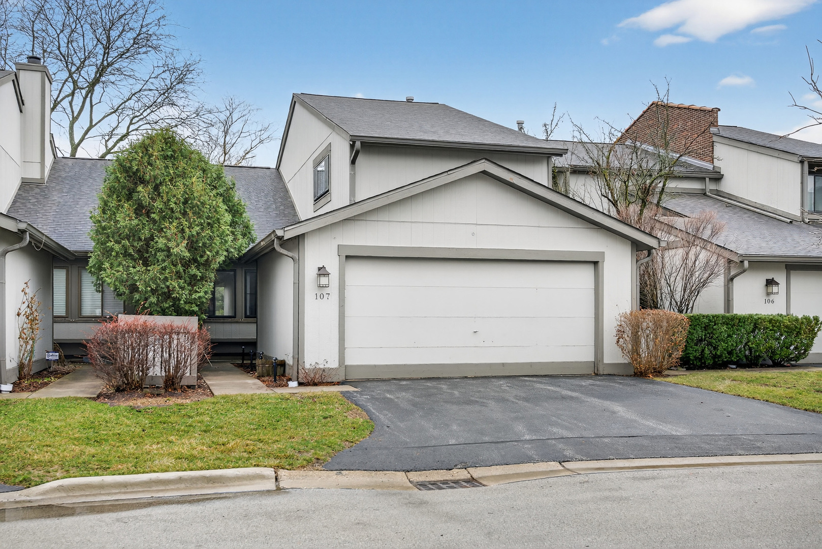 107 Chicory Court Rolling Meadows, IL 60008 - Photo 1 of 1
