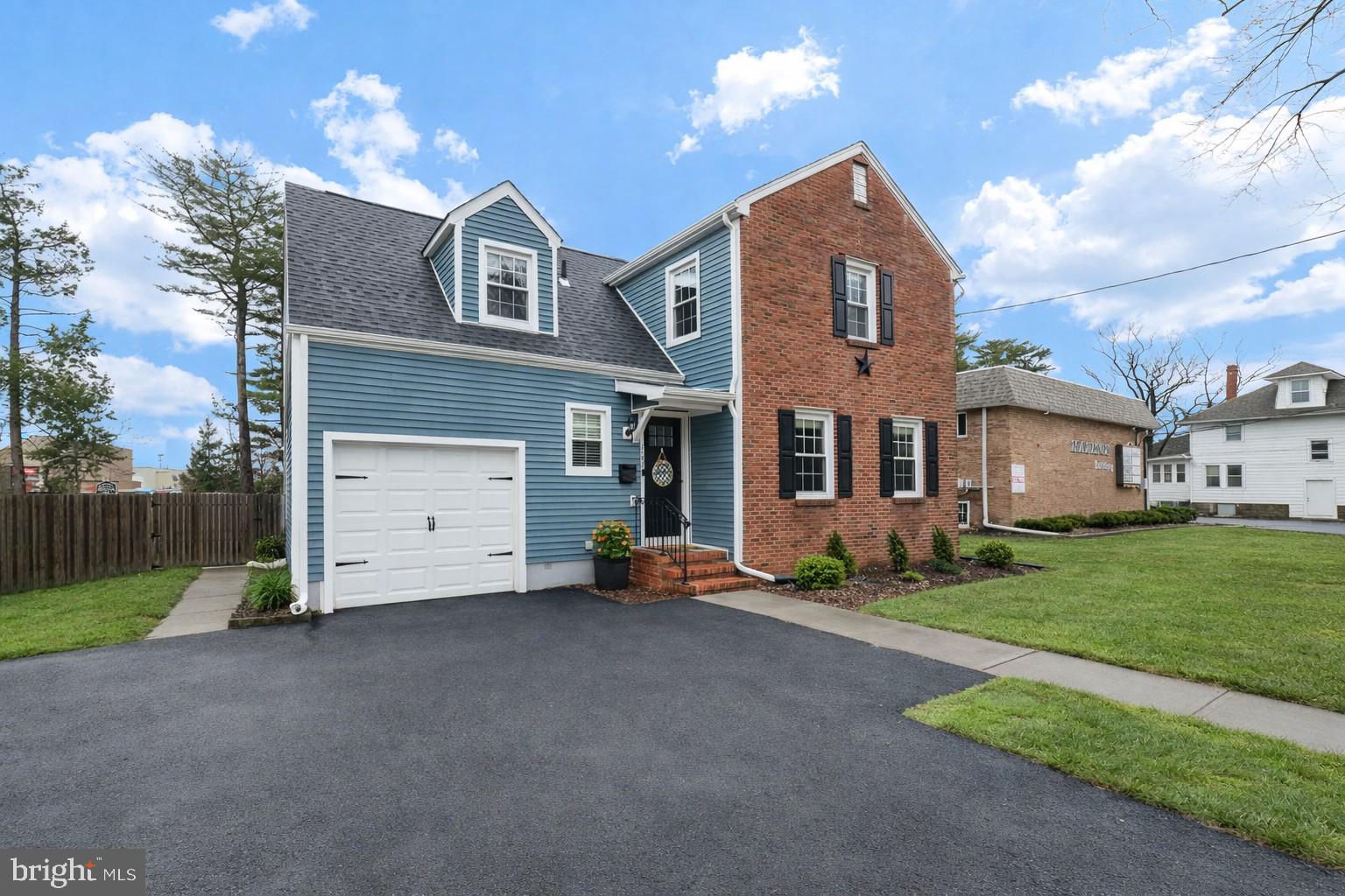 2547 Yardville Hamilton Square Road Hamilton, NJ 08690 - Photo 3 of 25