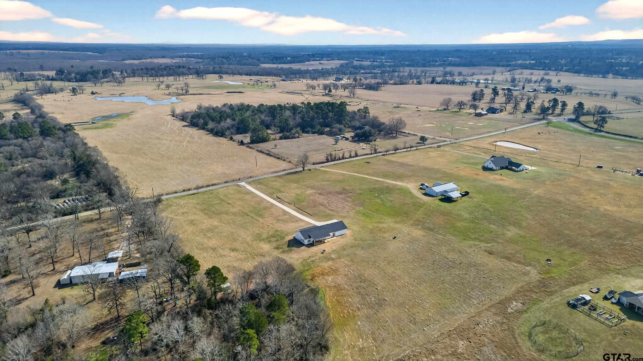 305 Gallatin Cut-Off Road Jacksonville, TX 75766 - Photo 11 of 46 a view of outdoor space and city view