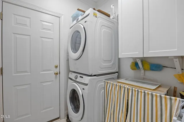 $649,900 | 7417 Fontana Ridge Lane, Raleigh, NC 27613