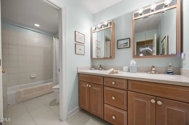 $649,900 | 7417 Fontana Ridge Lane, Raleigh, NC 27613