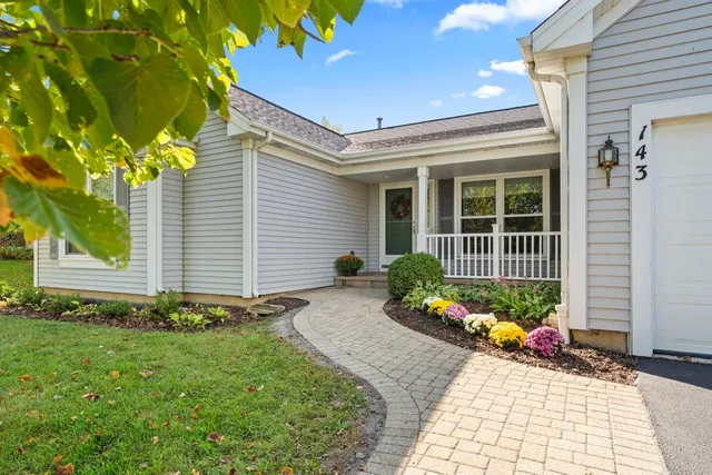 $400,000 | 143 Winddance Drive, Lake Villa, IL 60046
