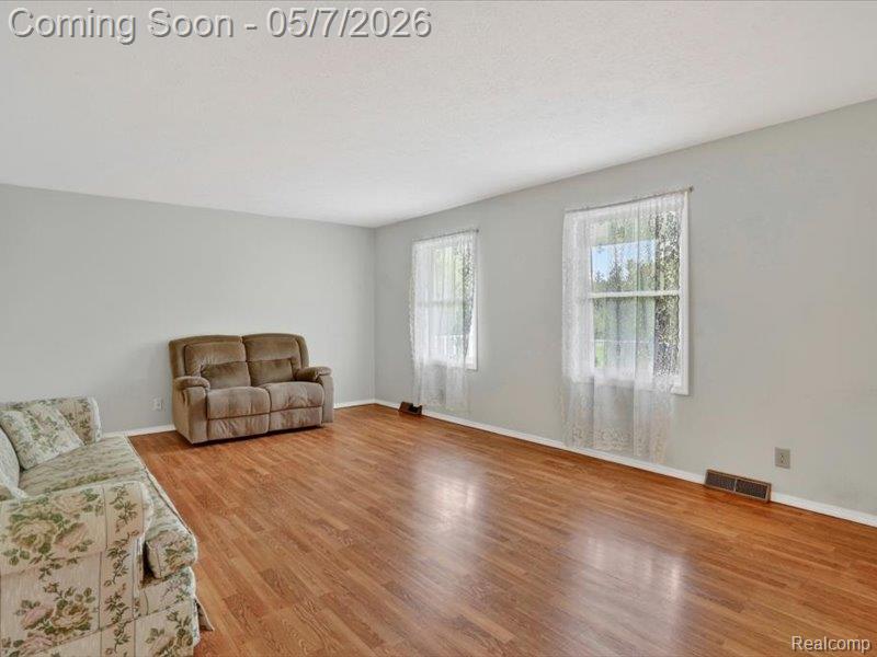 5081 Vines Road Howell, MI 48843 - Photo 15 of 77