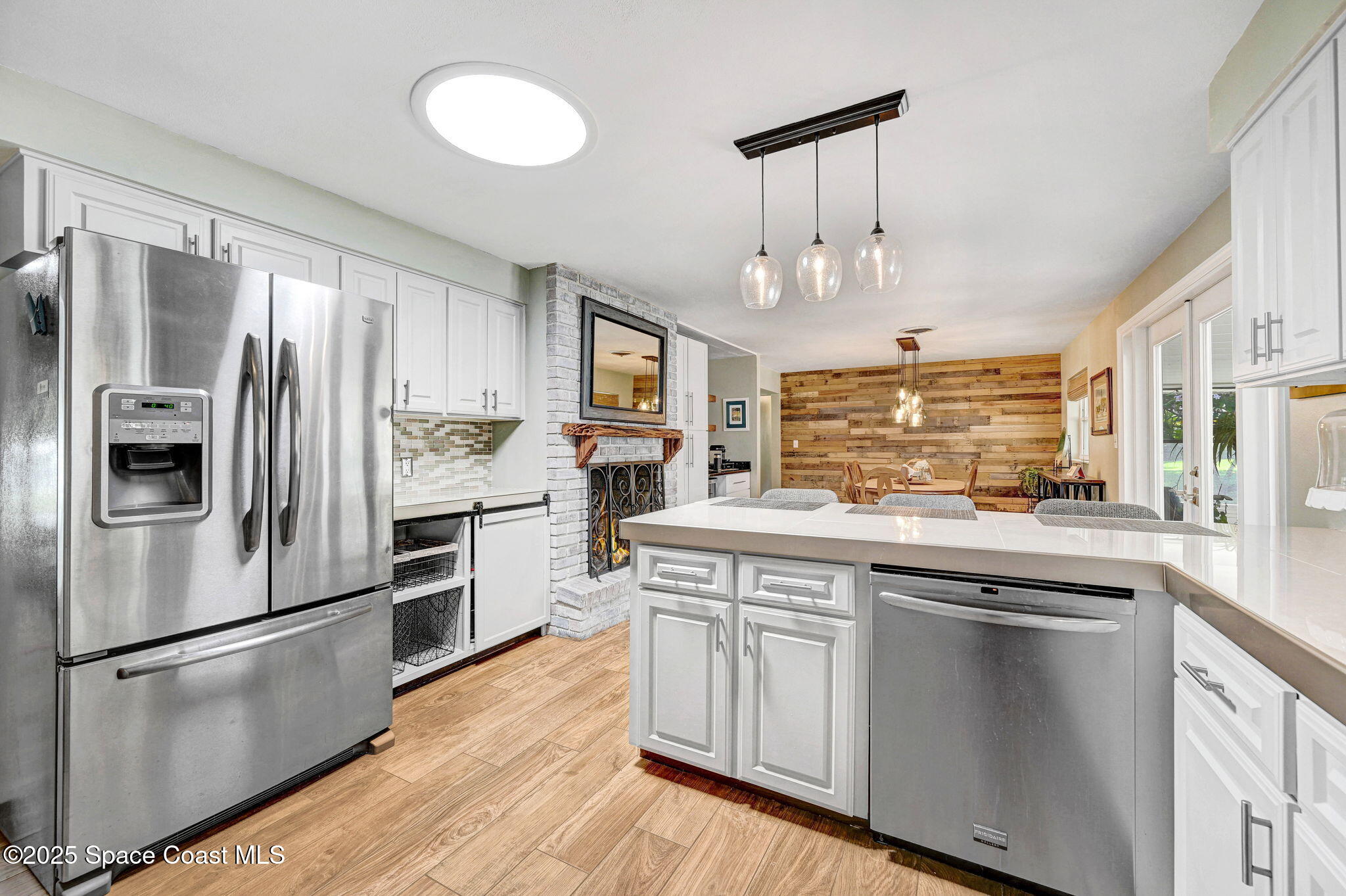 495 Plantation Road Merritt Island, FL 32952 - Photo 11 of 31 Kitchen