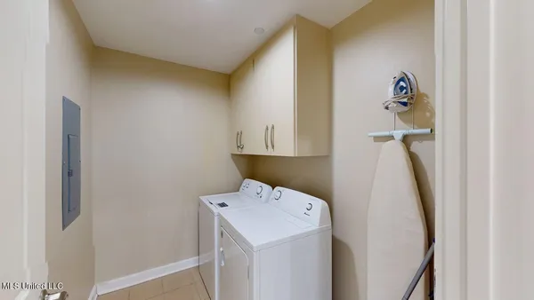 $314,900 | 2060 Beach Boulevard, Unit 106, Biloxi, MS 39531