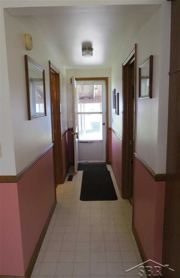 2575 Gabel Road Saginaw, MI 48601 - Photo 16 of 18 31284927-15.JPG