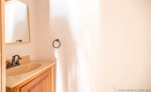 $212,000 | Tbd 46.53-ac Tbd 46.53-ac Highway, Versailles, MO 65084