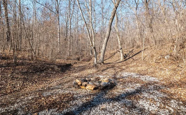 $212,000 | Tbd 46.53-ac Tbd 46.53-ac Highway, Versailles, MO 65084