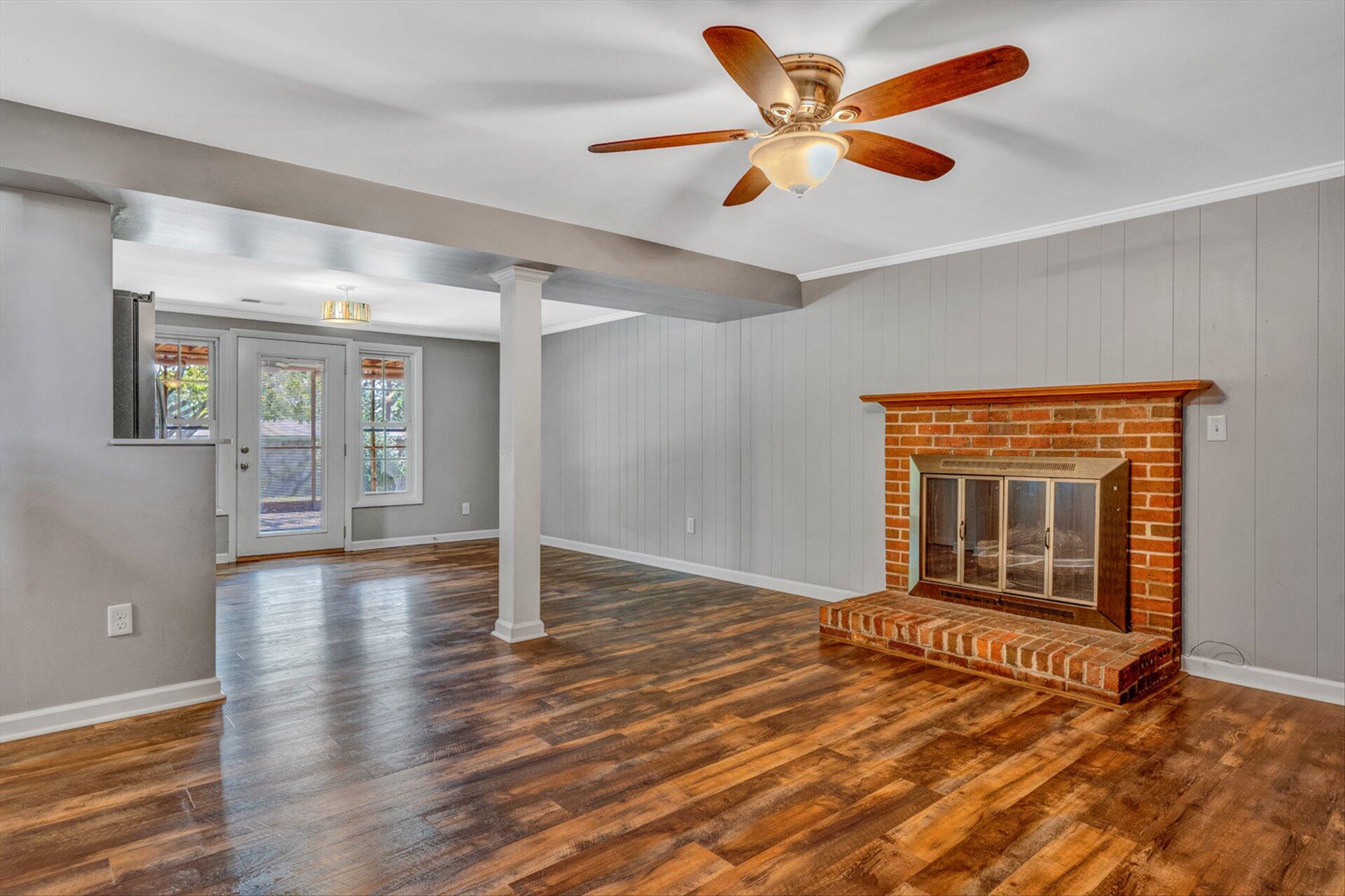 3102 Longhorn Road Roanoke, VA 24018 - Photo 24 of 44 24-DSC8256