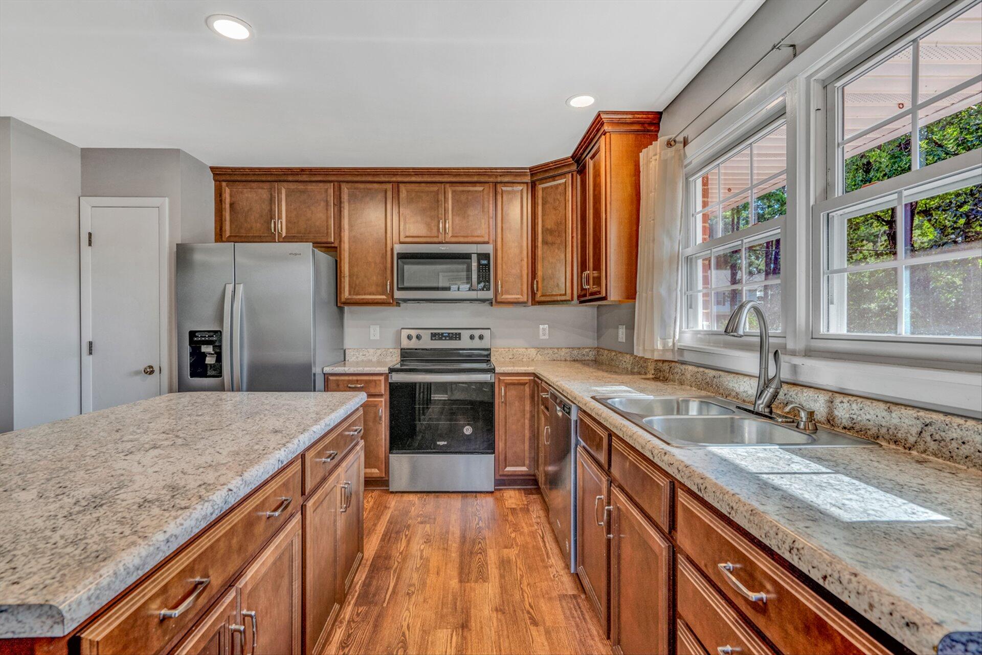 3102 Longhorn Road Roanoke, VA 24018 - Photo 10 of 44 10-DSC8199