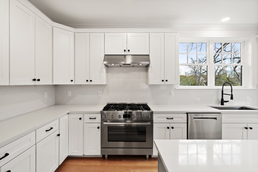 23 A Ward Street, Unit A Woburn, MA 01801 - Photo 13 of 42