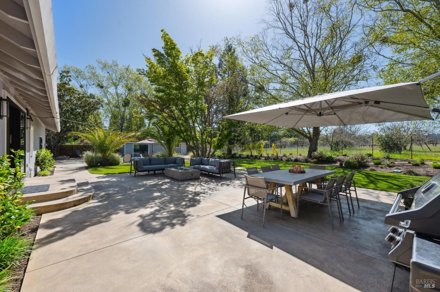 10750 Green Valley Road Sebastopol, CA 95472 - Photo 9 of 36 Gallery Image 9