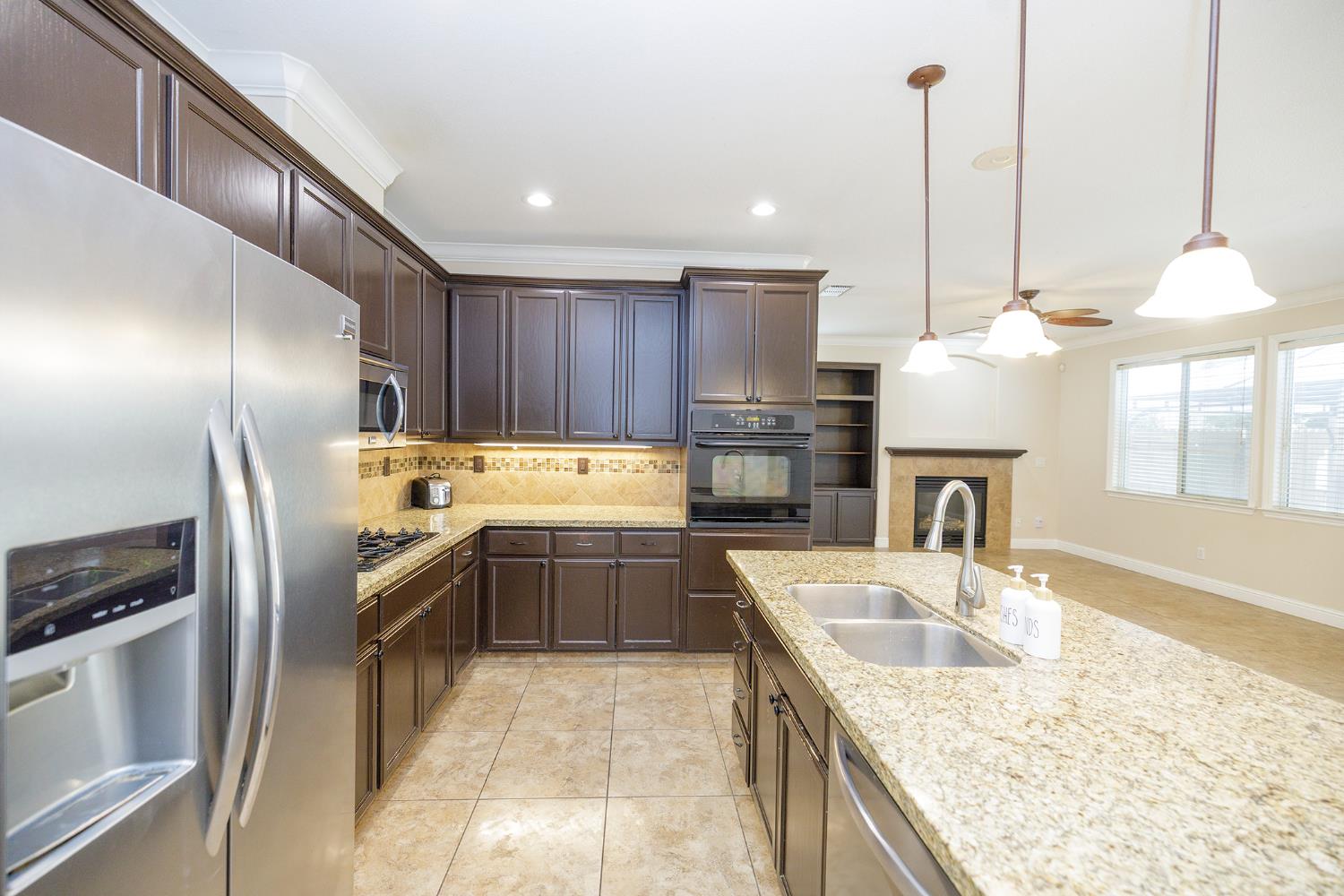 1537 Atlantic Avenue Ripon, CA 95366 - Photo 18 of 65