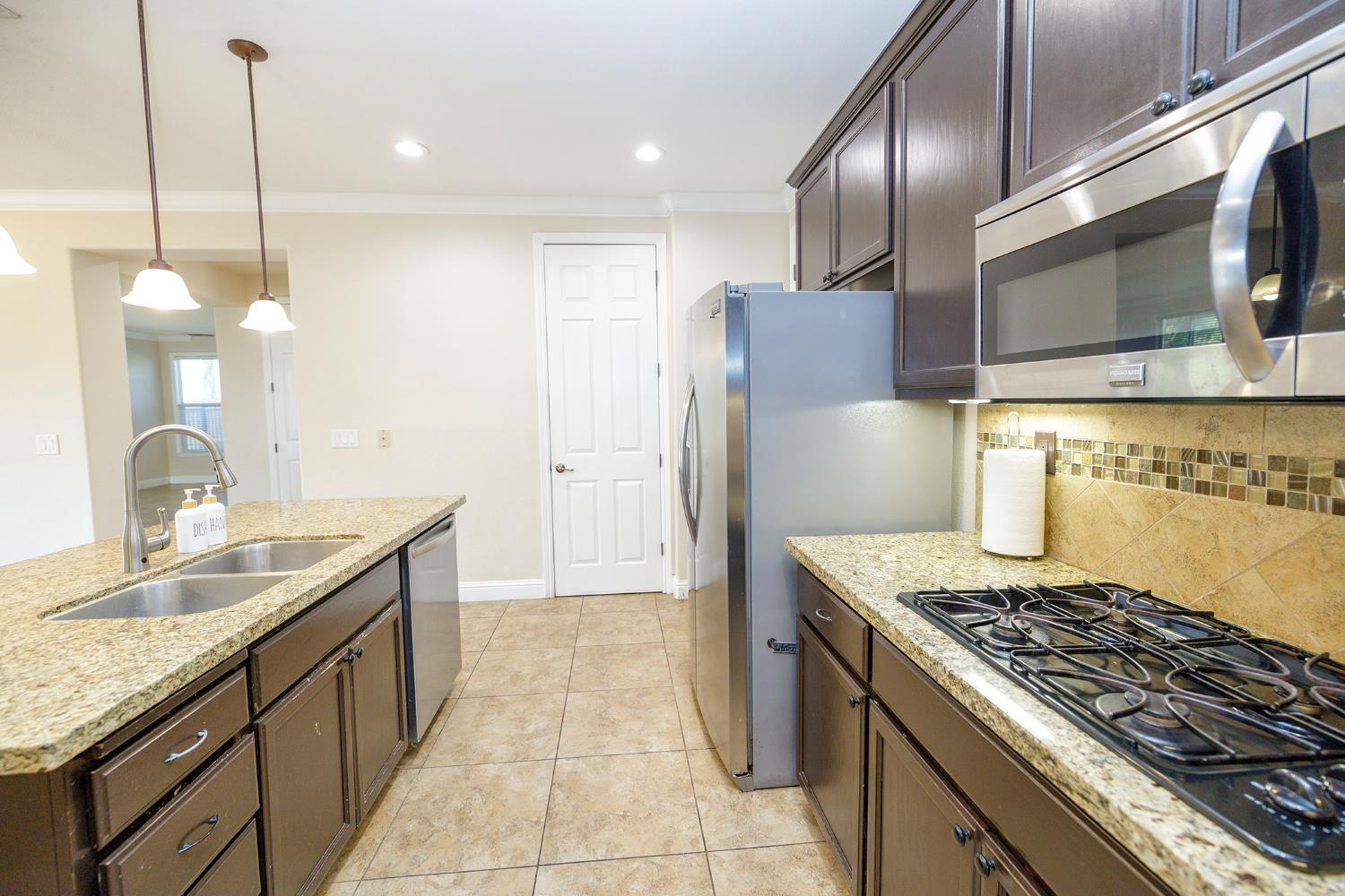 1537 Atlantic Avenue Ripon, CA 95366 - Photo 20 of 65