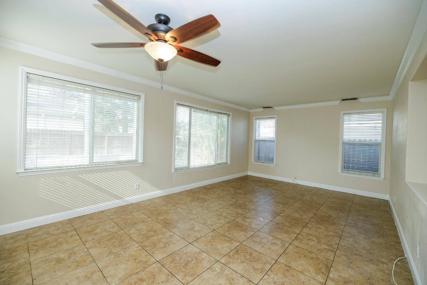 1537 Atlantic Avenue Ripon, CA 95366 - Photo 22 of 65