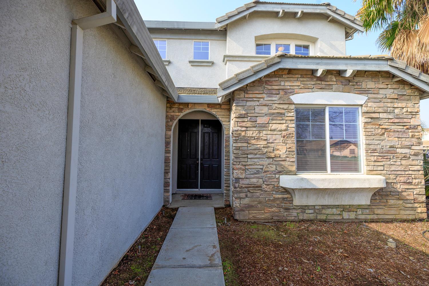 1537 Atlantic Avenue Ripon, CA 95366 - Photo 5 of 65