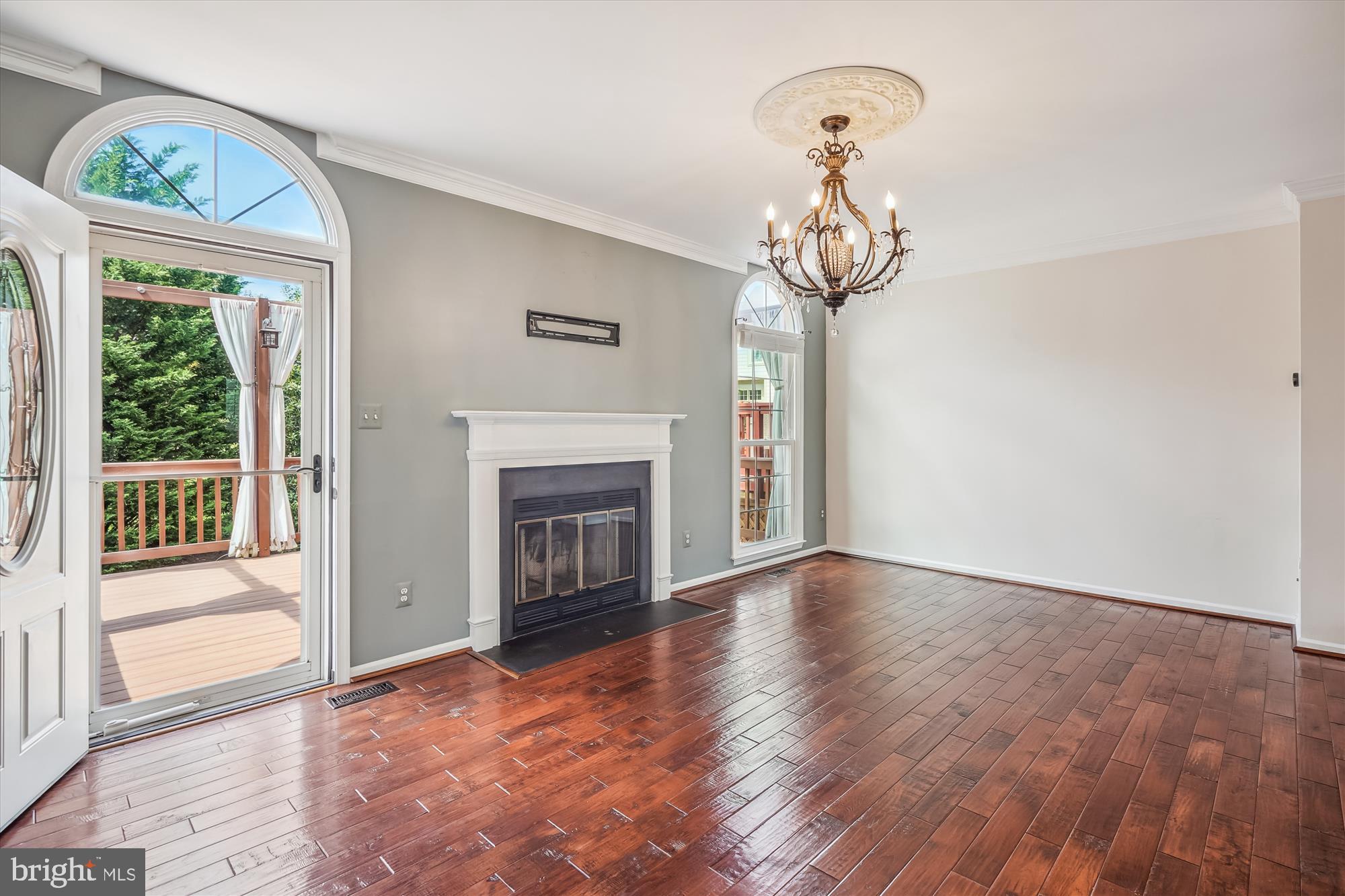 46940 Rabbitrun Terrace Sterling, VA 20164 - Photo 15 of 60 Living Room with Door to Custom Deck