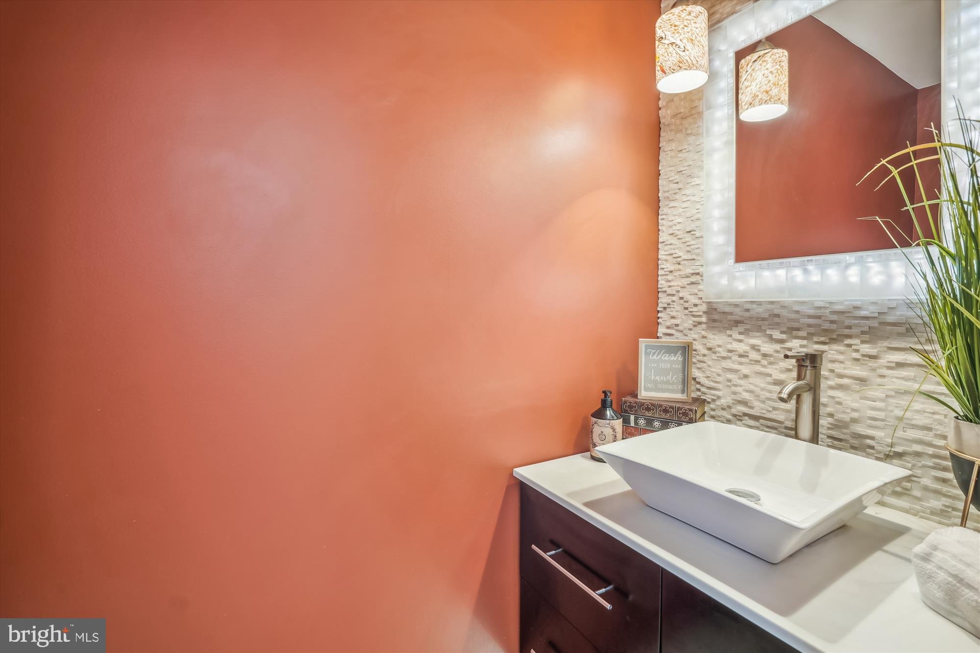 46940 Rabbitrun Terrace Sterling, VA 20164 - Photo 21 of 60 Renovated Half Bath on Main Level