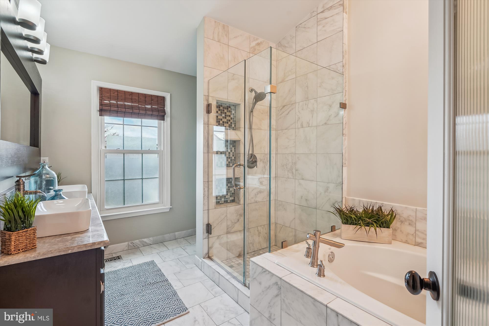 46940 Rabbitrun Terrace Sterling, VA 20164 - Photo 27 of 60 Renovated Owner's Bathroom-WOW!