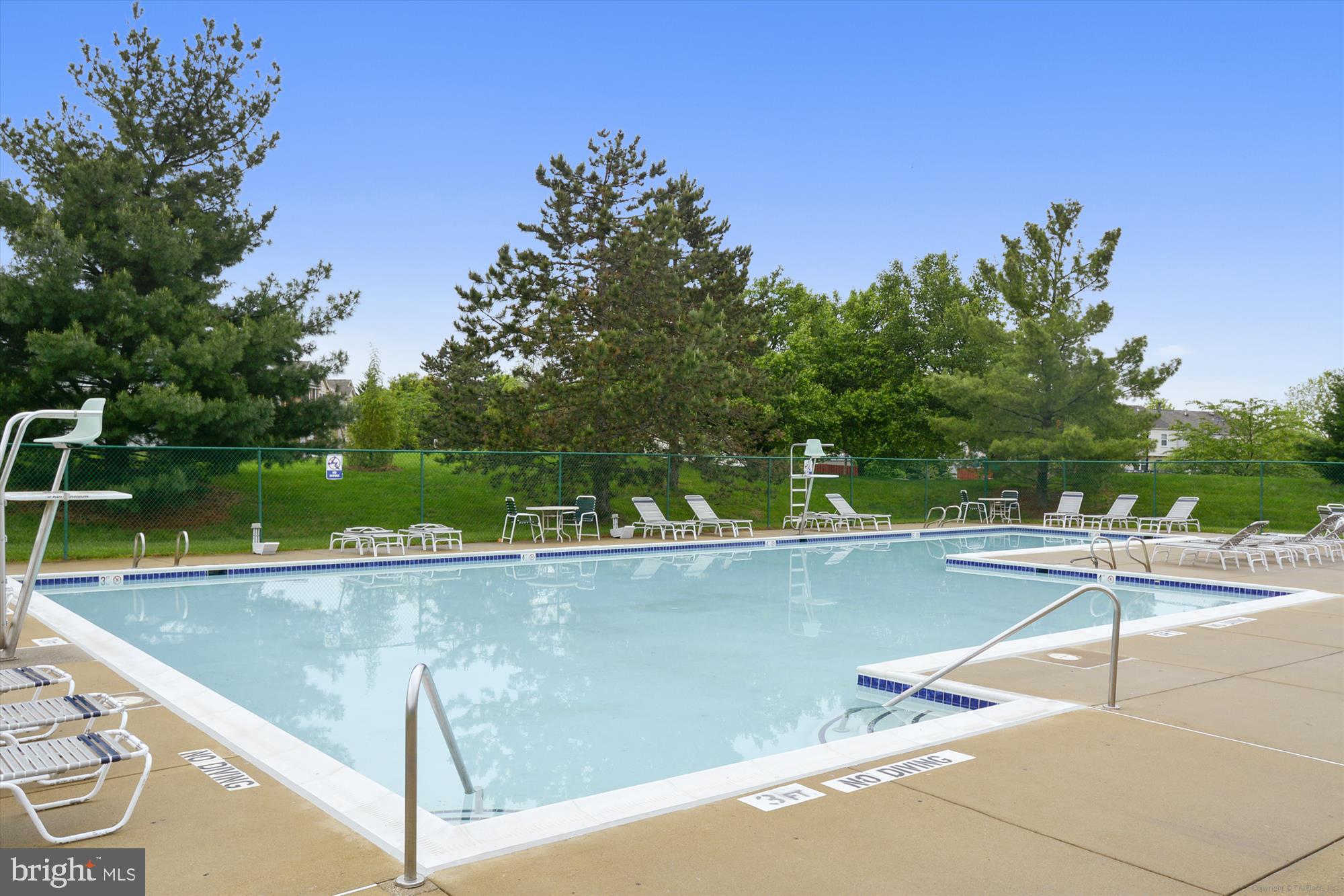46940 Rabbitrun Terrace Sterling, VA 20164 - Photo 57 of 60 Fox Creek Community Pool