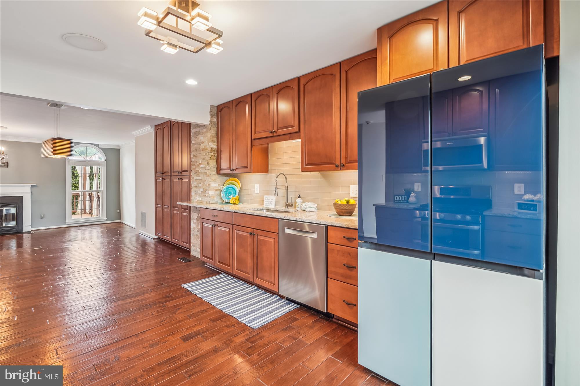 46940 Rabbitrun Terrace Sterling, VA 20164 - Photo 7 of 60 Kitchen opens to Dining Room and Living Room