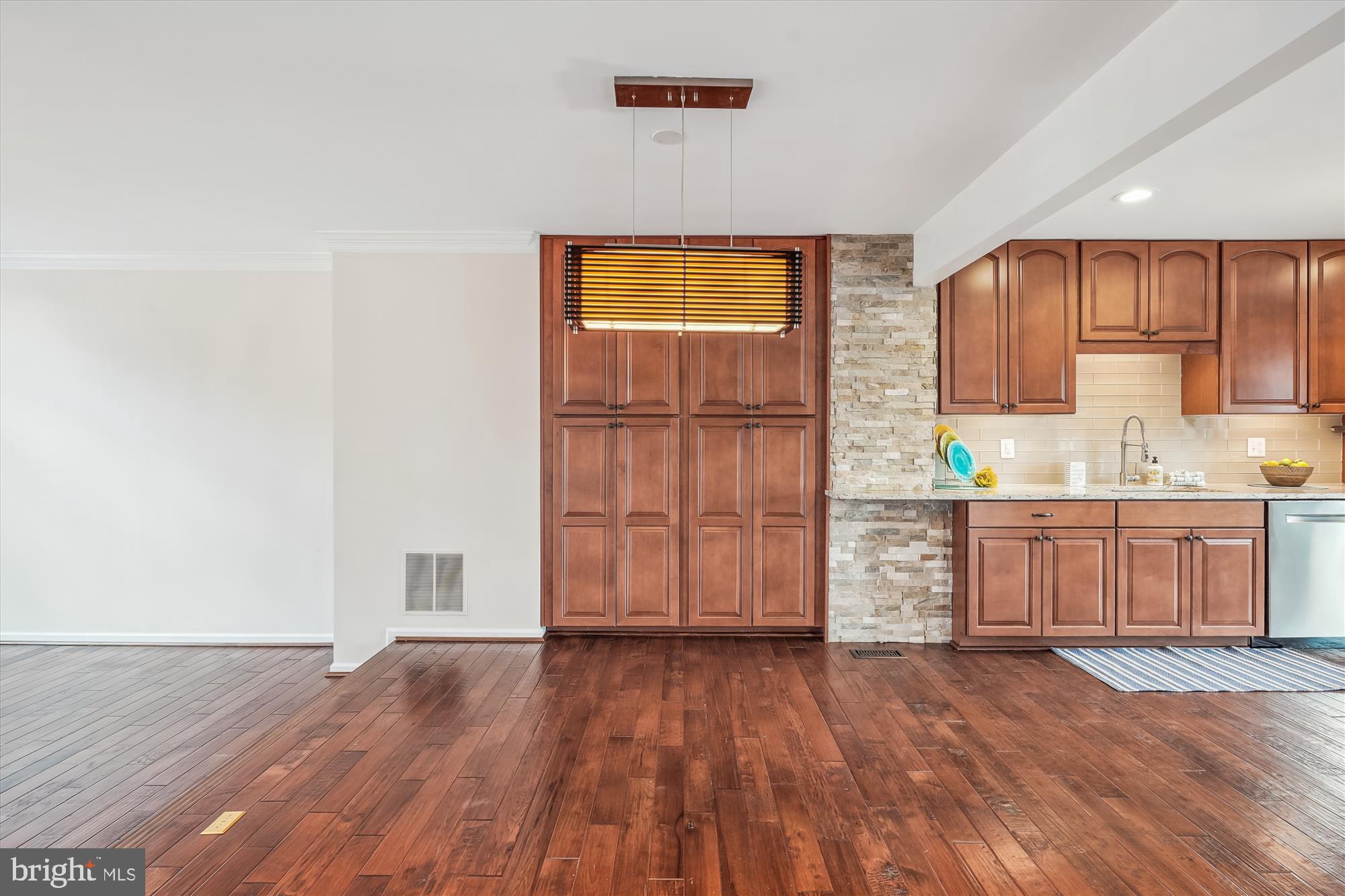 46940 Rabbitrun Terrace Sterling, VA 20164 - Photo 8 of 60 Dining Room with Wall Cabinetry