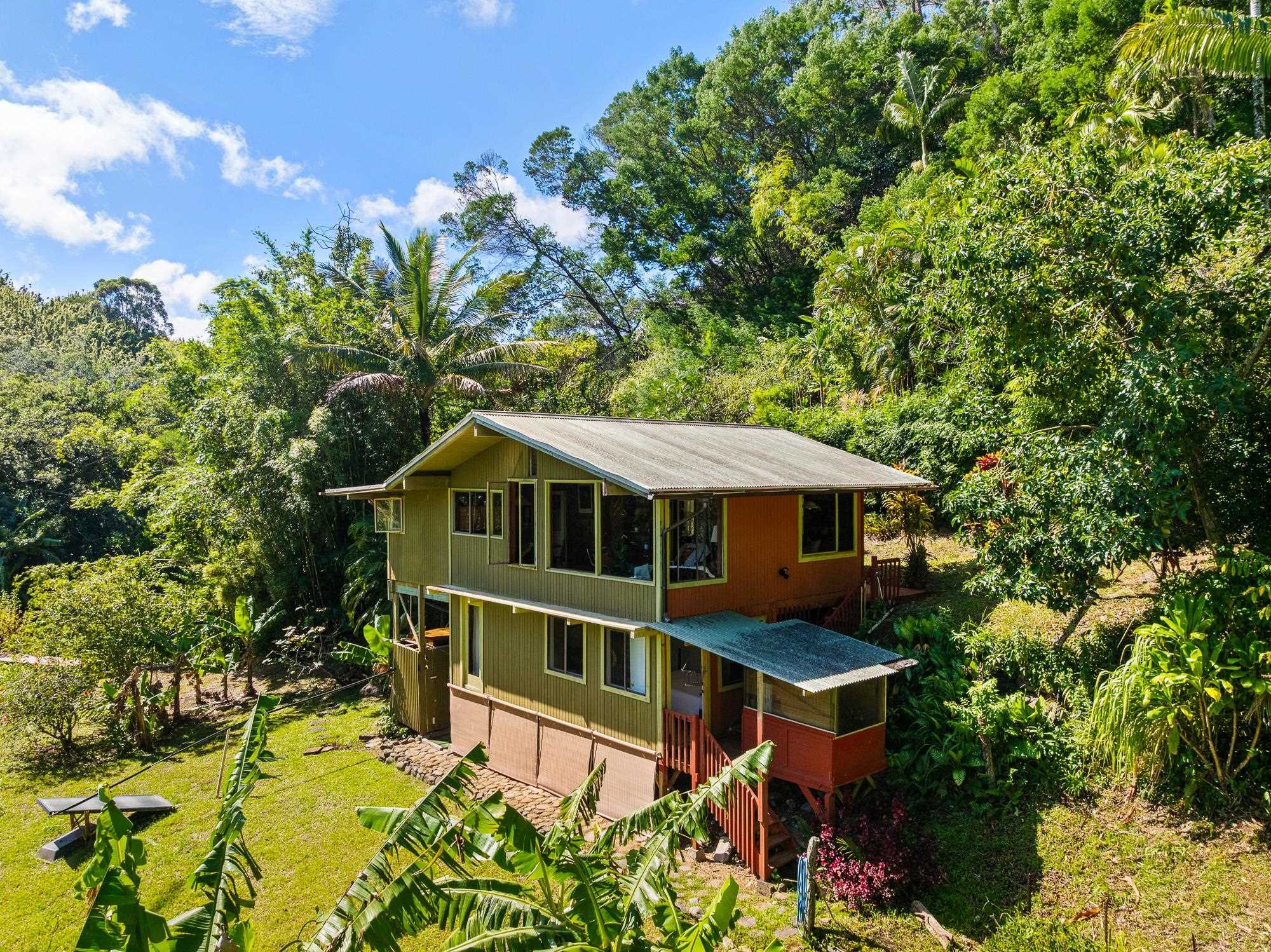 106 Hikiau Road Haiku, HI 96708 - Photo 14 of 41