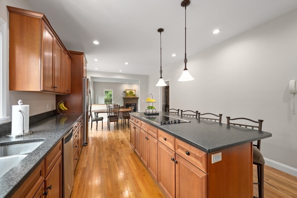 3 Olde Coach Road North Reading, MA 01864 - Photo 10 of 33 Gallery Image 10