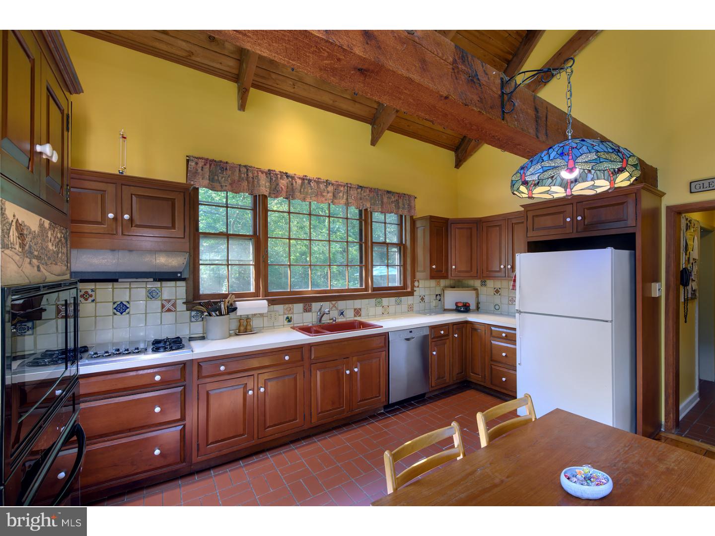 911 Springton Road Glenmoore, PA 19343 - Photo 7 of 25 Kitchen