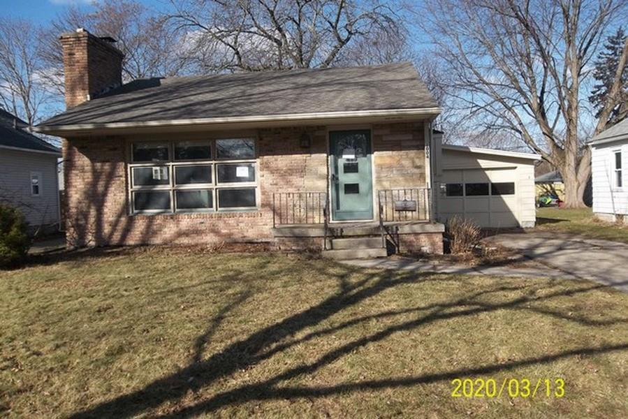 1004 South Johnson Street Bay City, MI 48708 - Photo 1 of 16