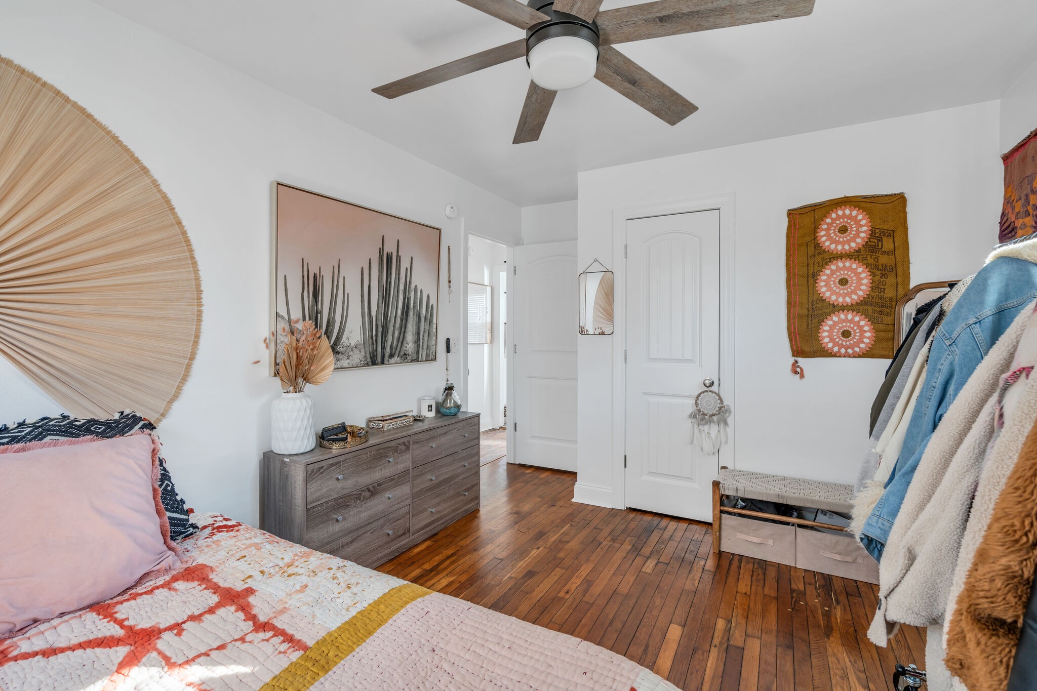 911 South 14th Street Nashville, TN 37206 - Photo 17 of 30 a bedroom with furniture and wooden floor