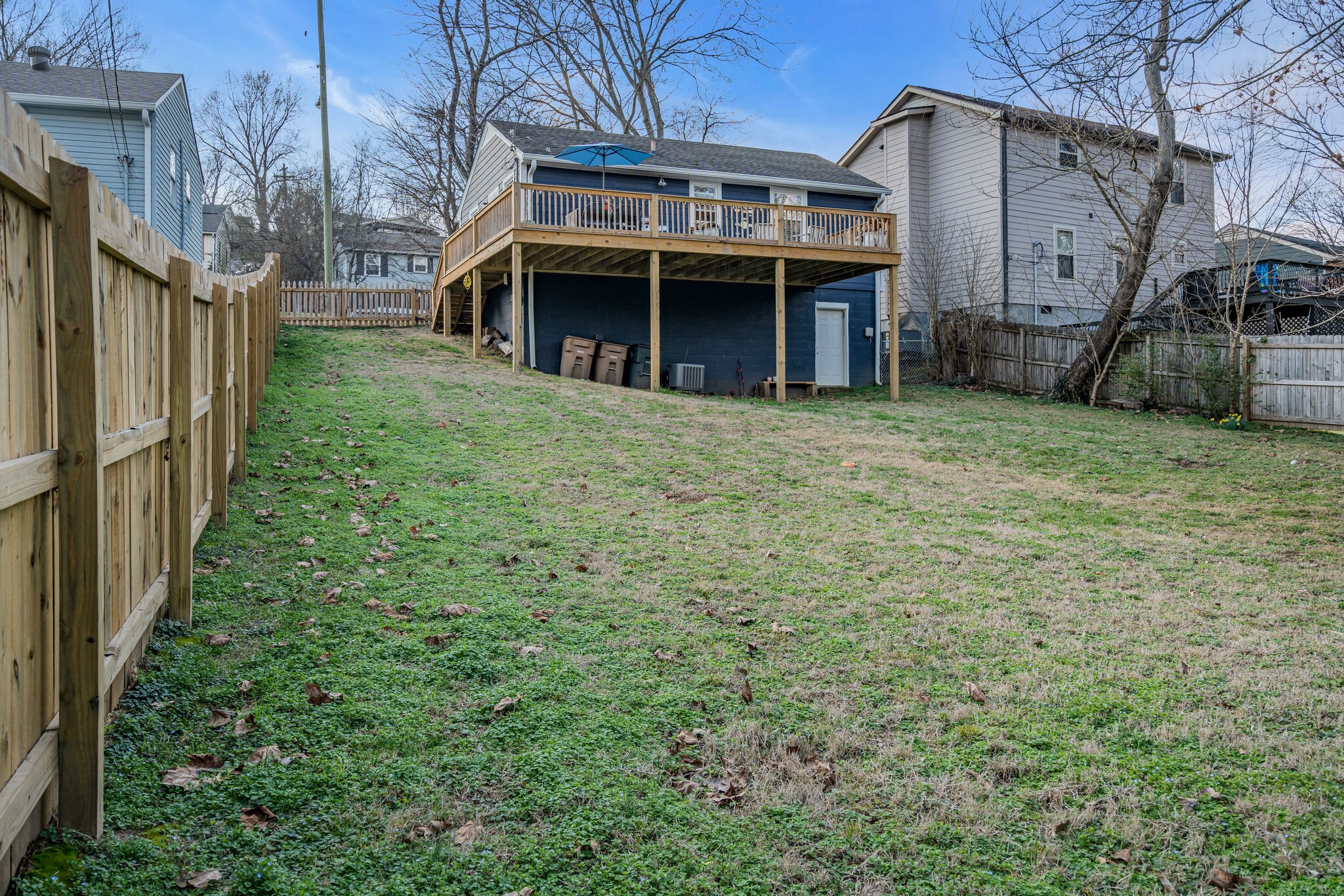 911 South 14th Street Nashville, TN 37206 - Photo 30 of 30 a view of a house with a yard and sitting area