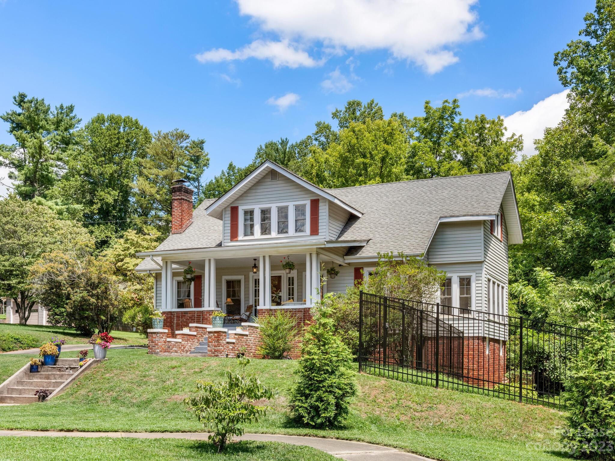 181 Blake Drive, Arden, NC 28704 Compass