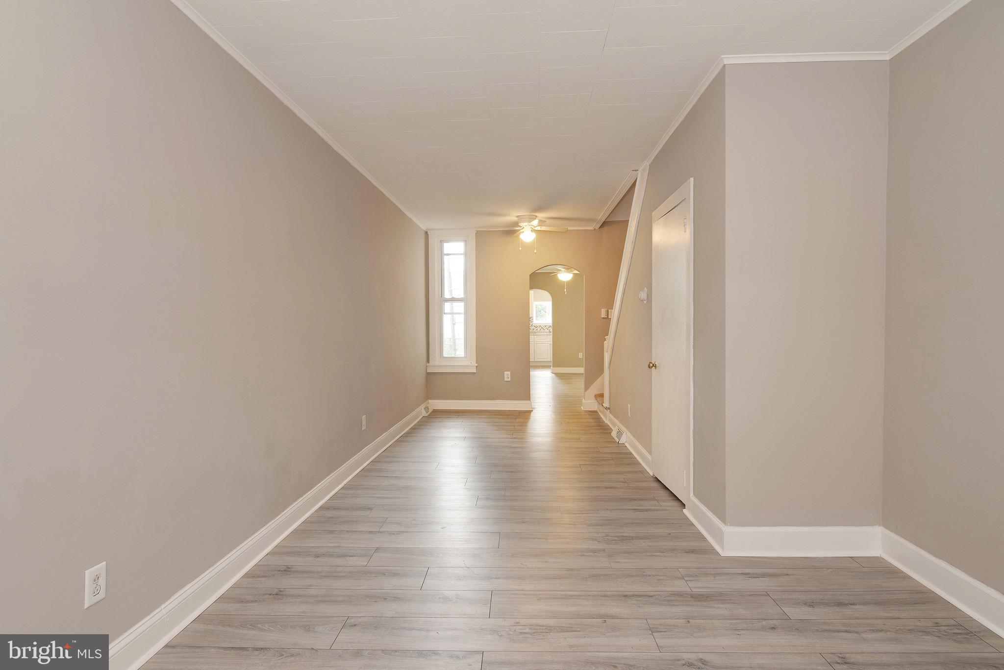 1022 Perry Street Reading, PA 19604 - Photo 2 of 18 Gallery Image 2