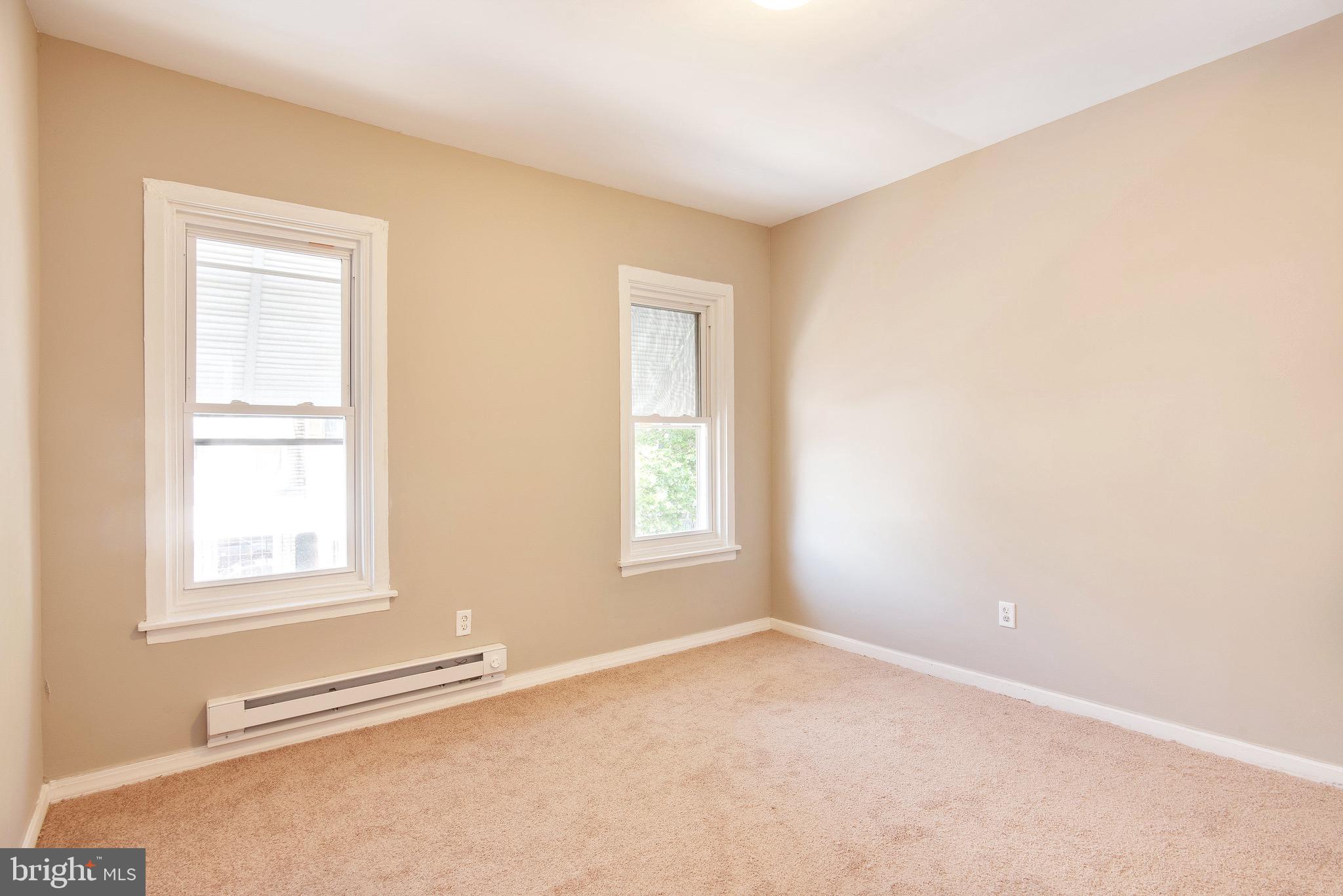 1022 Perry Street Reading, PA 19604 - Photo 11 of 18 Gallery Image 11