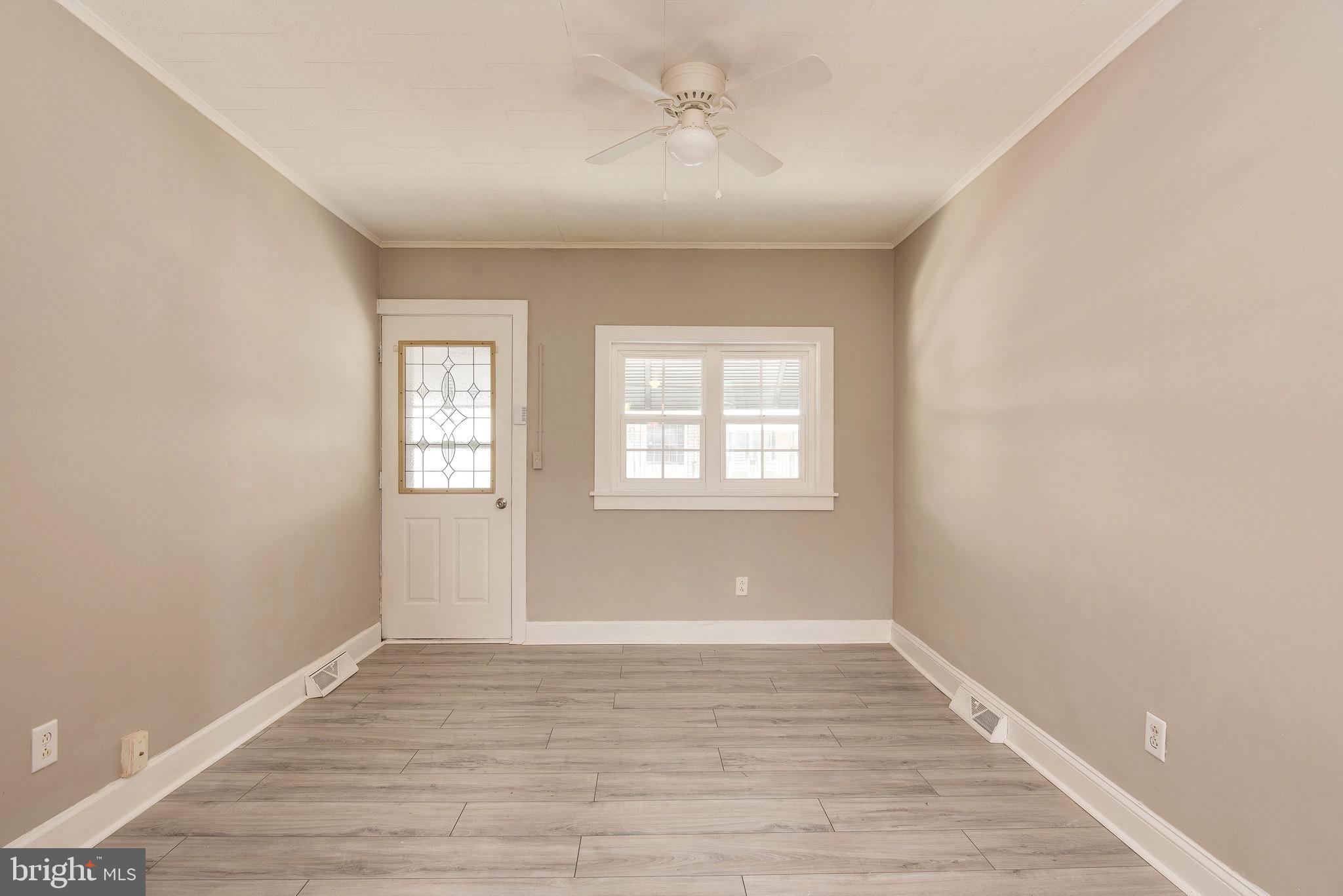 1022 Perry Street Reading, PA 19604 - Photo 3 of 18 Gallery Image 3