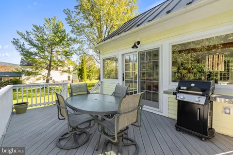 $797,500 | 609 Main Street, Washington, VA 22747