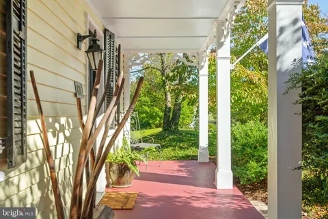 $797,500 | 609 Main Street, Washington, VA 22747