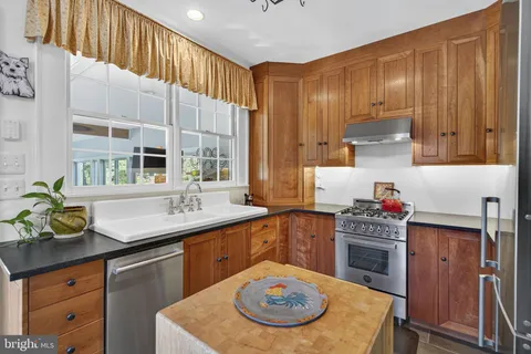 $797,500 | 609 Main Street, Washington, VA 22747