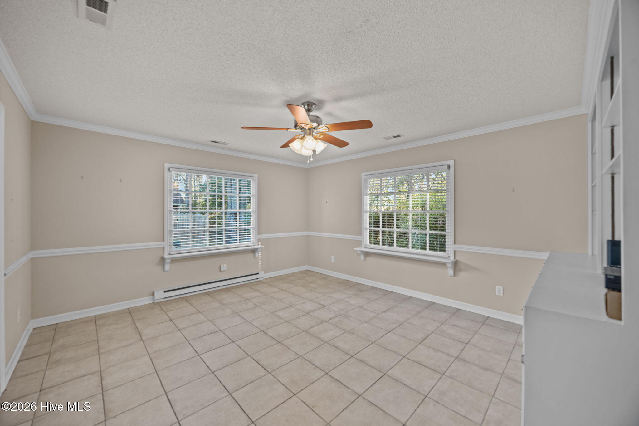 1983 Quail Ridge Road, Unit G Greenville, NC 27858 - Photo 15 of 35 23-web-or-mls-BLS_0036