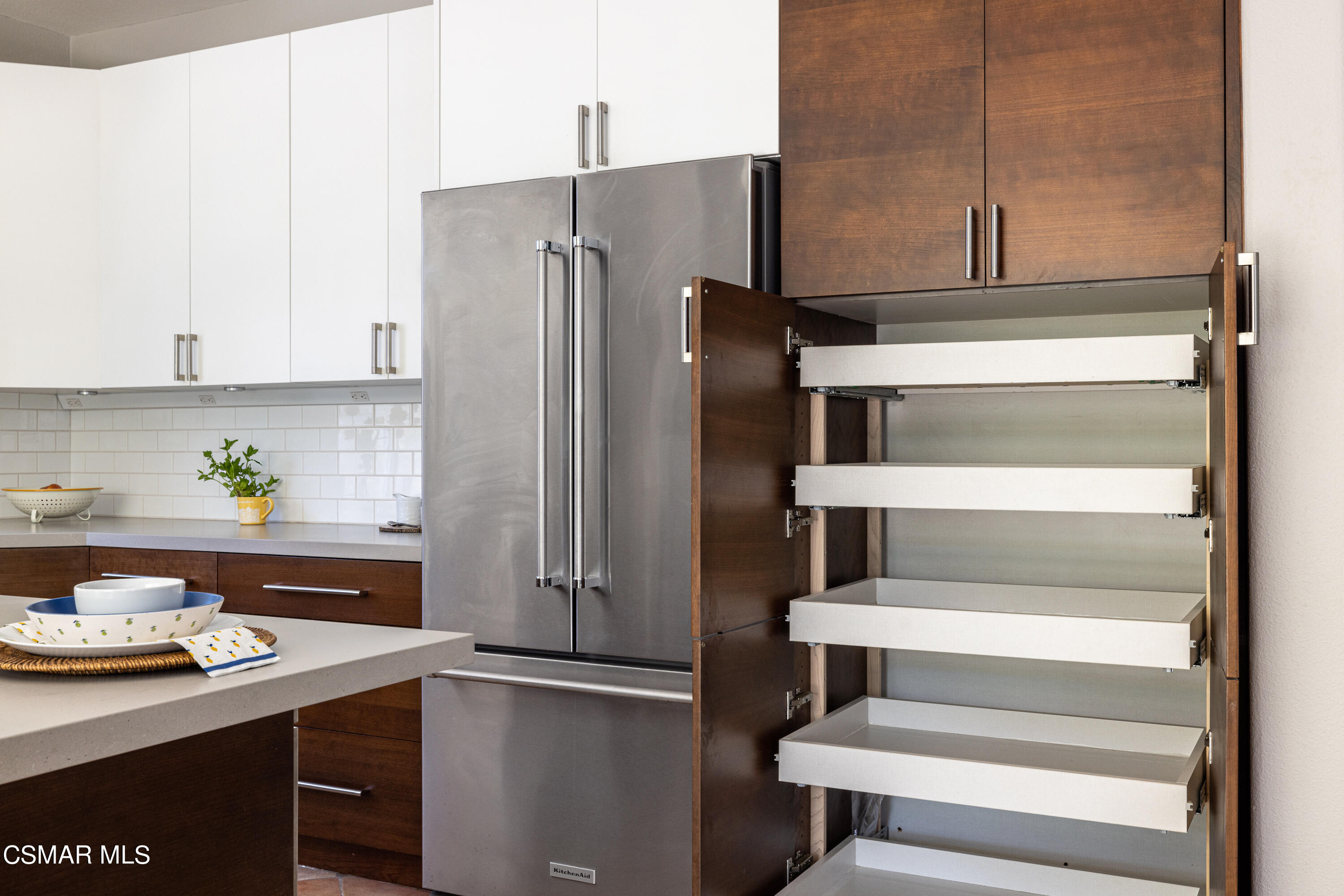 110 Park Hill Road Simi Valley, CA 93065 - Photo 13 of 36 a kitchen with stainless steel appliances a refrigerator and cabinets