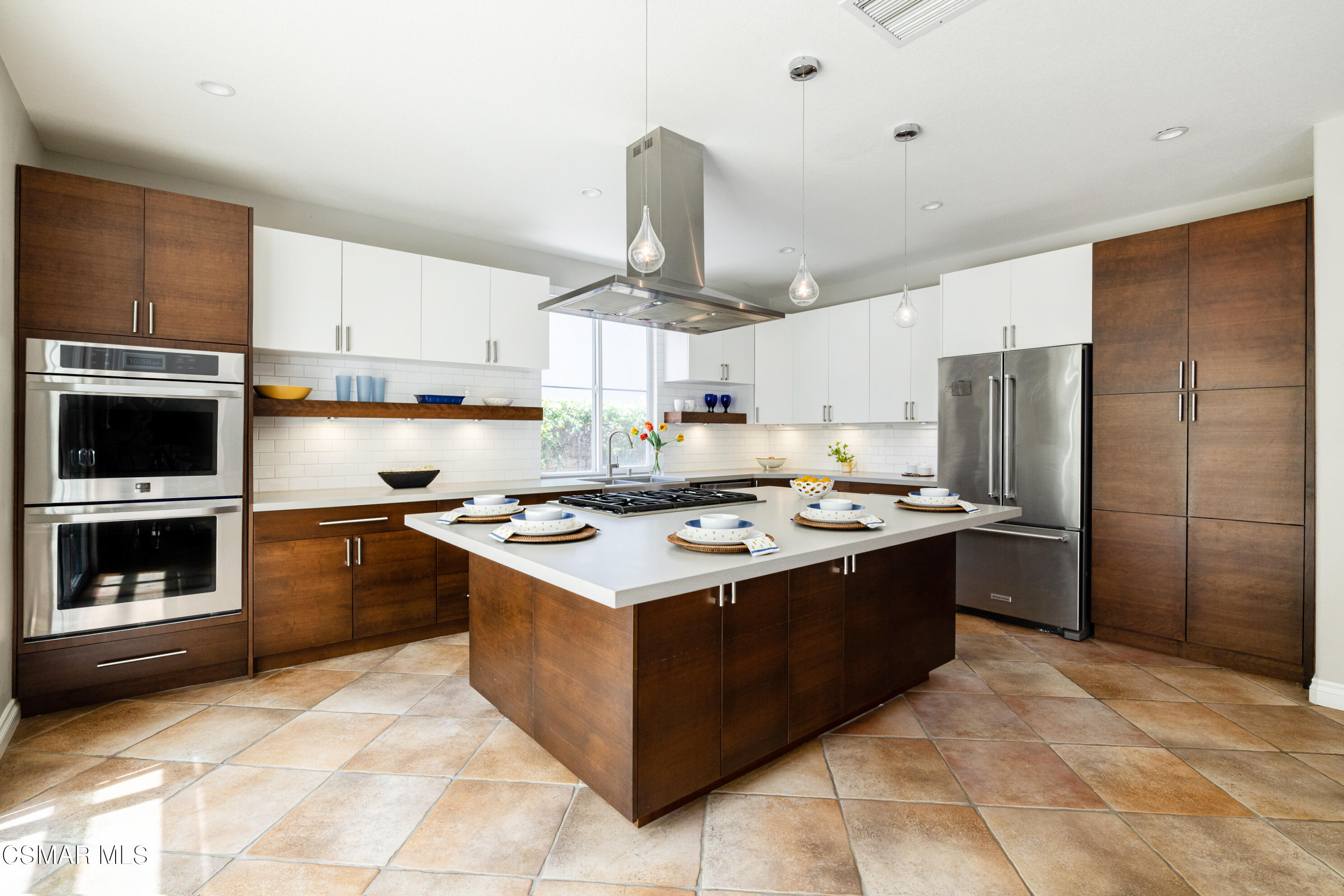 110 Park Hill Road Simi Valley, CA 93065 - Photo 14 of 36 a kitchen with stainless steel appliances a stove a refrigerator and a sink