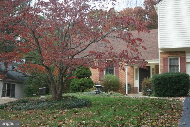 5127 Pheasant Ridge Road Fairfax, VA 22030 - Photo 2 of 28 Exterior (Front)