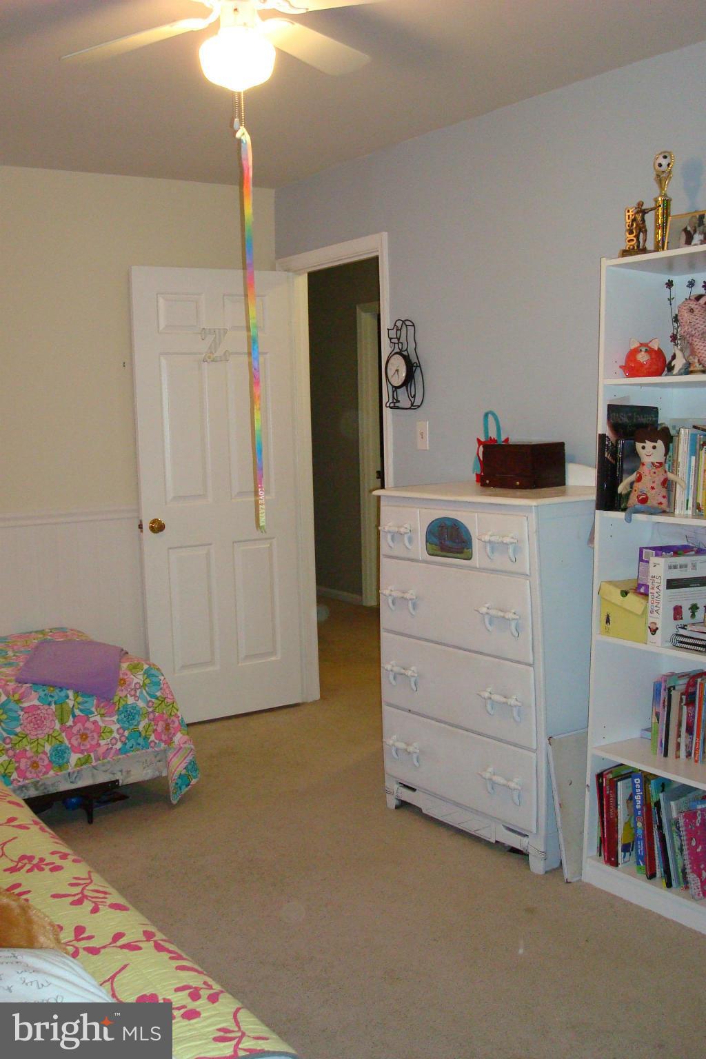 5127 Pheasant Ridge Road Fairfax, VA 22030 - Photo 21 of 28 Bedroom