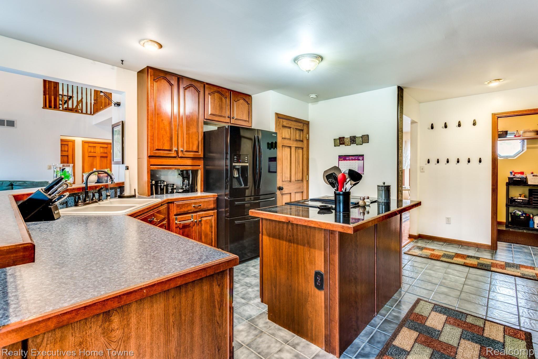 301 Pine Ridge Road St. Clair, MI 48079 - Photo 37 of 72 301 Pine Ridge Rd-36.JPG
