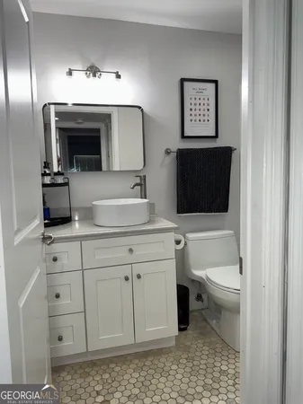 $210,000 | 3650 Ashford Dunwoody Road Northeast, Brookhaven, GA 30319